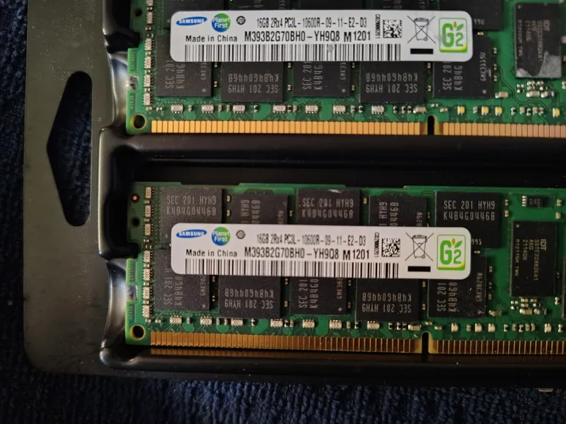 Модуль памяти M393B2G70BH0-YH9 Samsung 16GB DDR3 Registered ECC PC3-10600 1333Mh