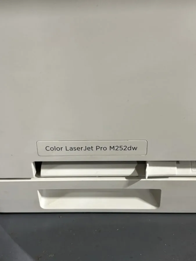 Лазерный принтер HP Color LaserJet Pro M252dw Wireless Duplex Color Laser Printe