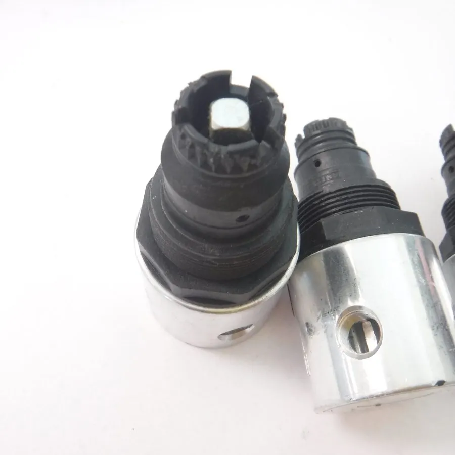 Трубопроводная арматура FBD 38-0100-0003 CO2 Pressure Regulator 30PSI — фото лота 2