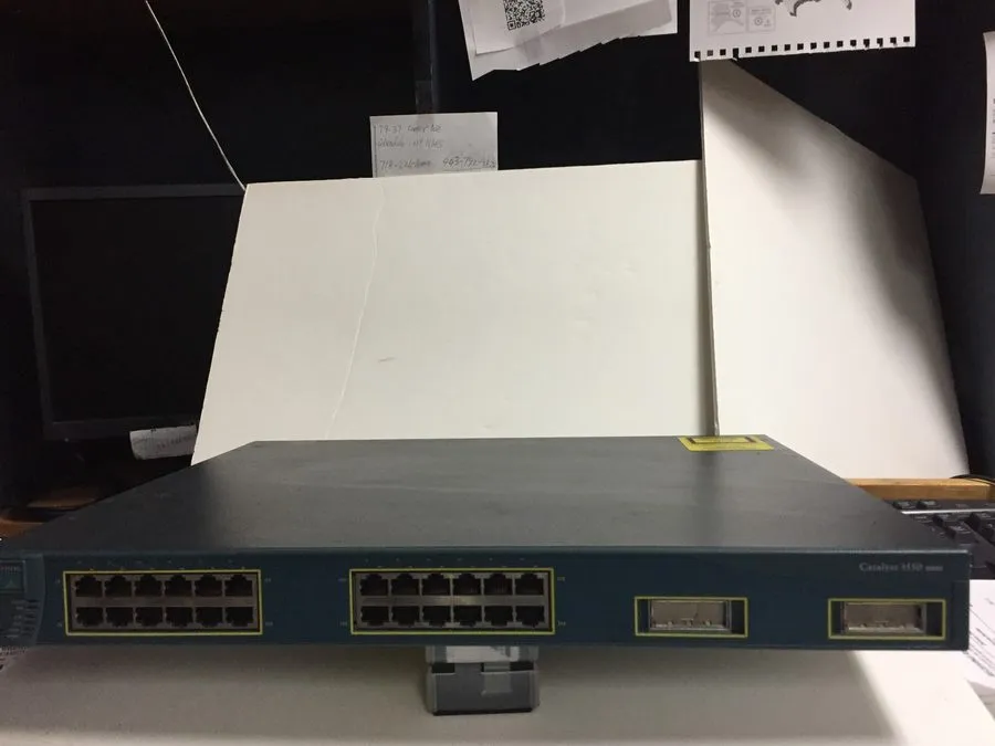 Коммутатор Cisco catalyst WS-C3550-24-SMI 24 ports network switch 90 Day's Real