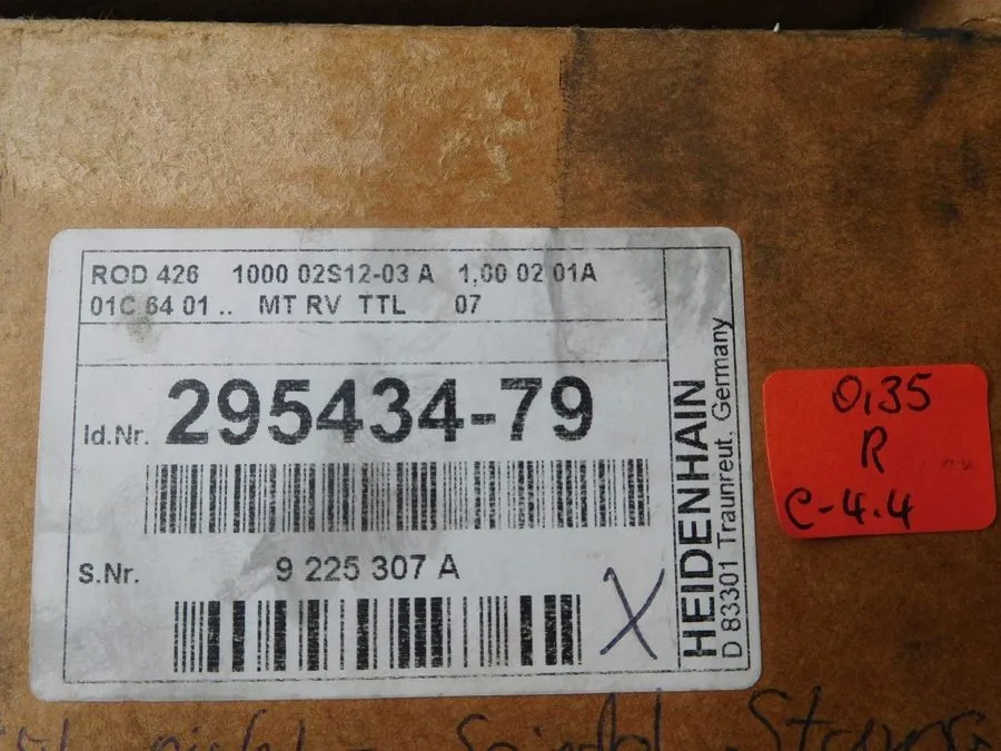 Энкодер GUARANTEED! HEIDENHAIN 5V ROTARY ENCODER ROD 426 1000 02S12-03
