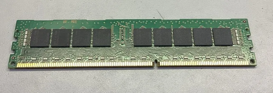Модуль памяти x 8GB Samsung 1Rx4 PC3-14900R DDR3 ECC Server RAM M393B1G70QH0-CMA
