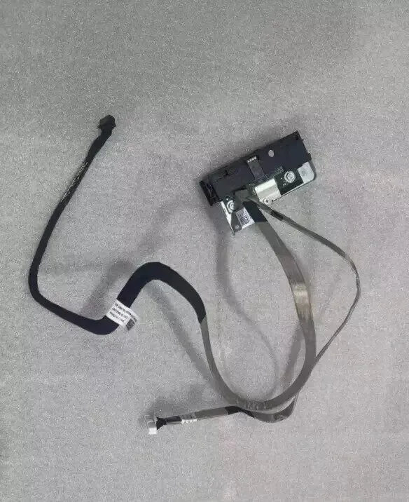 Сервер DELL EMC POWEREDGE R750 RIGHT RACK EAR LATCH WITH CABLES VGA YK9FV V8462 