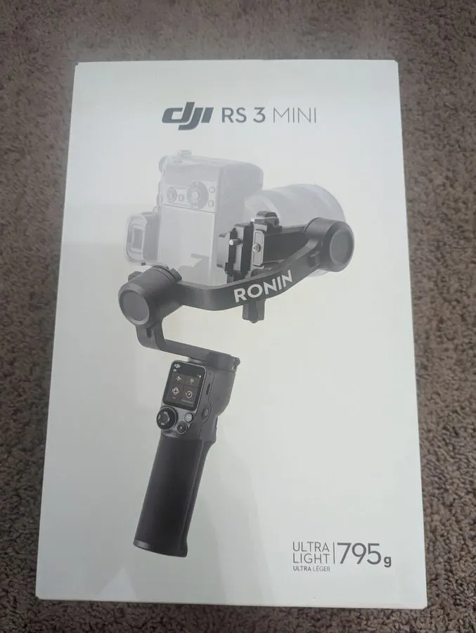 Фотокамера DJI RS 3 Handheld Professional Gimbal (CP.RN.00000216.01)