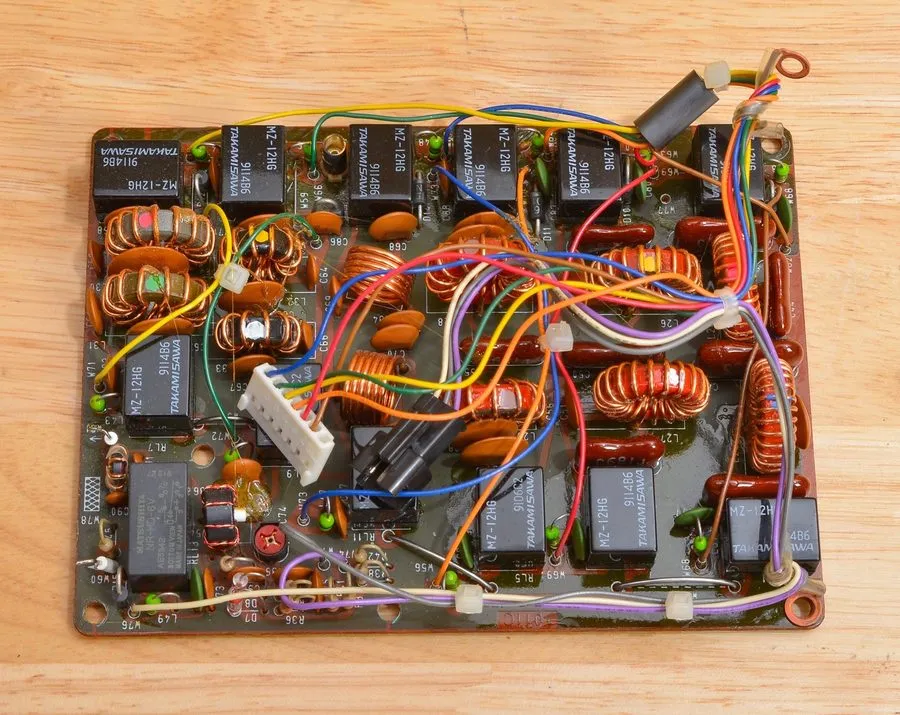 Радиостанция IC-735