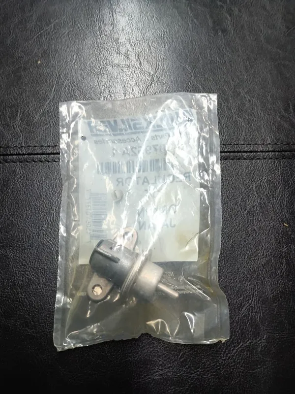 Трубопроводная арматура Fuel Pressure Regulator Mercury Mercruiser 262 V6 / 305 