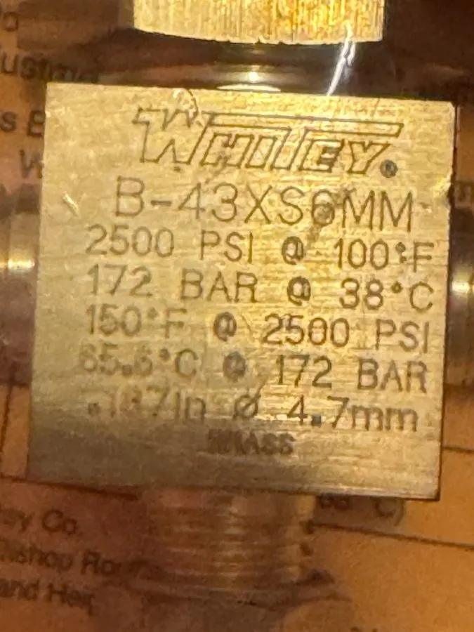 Клапан Swagelok B-43XS6MM Brass 1-Piece 40 Series 3-Way Ball Valve FNSP — фото лота 2