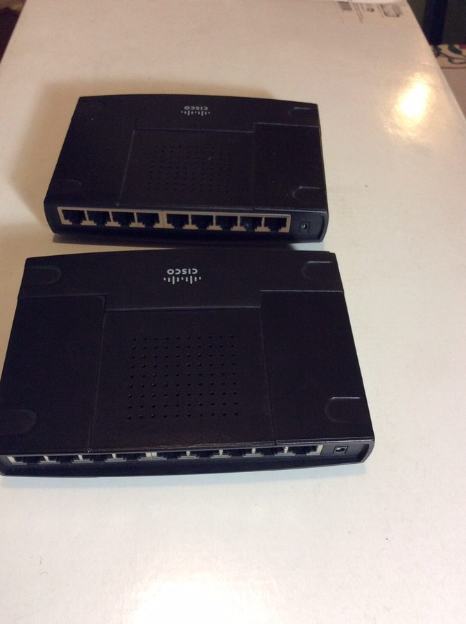 Фото лота 2CISCO-LINKSYS от продавца №80784