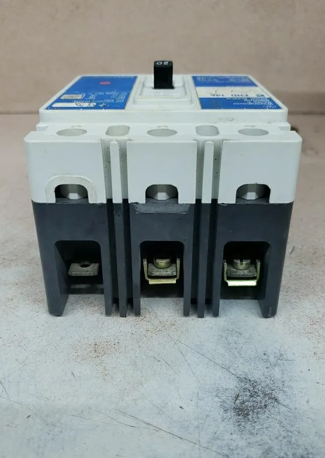 Автоматический выключатель Eaton Cutler-Hammer EHD3020L EHD 14k Series C 20A 480