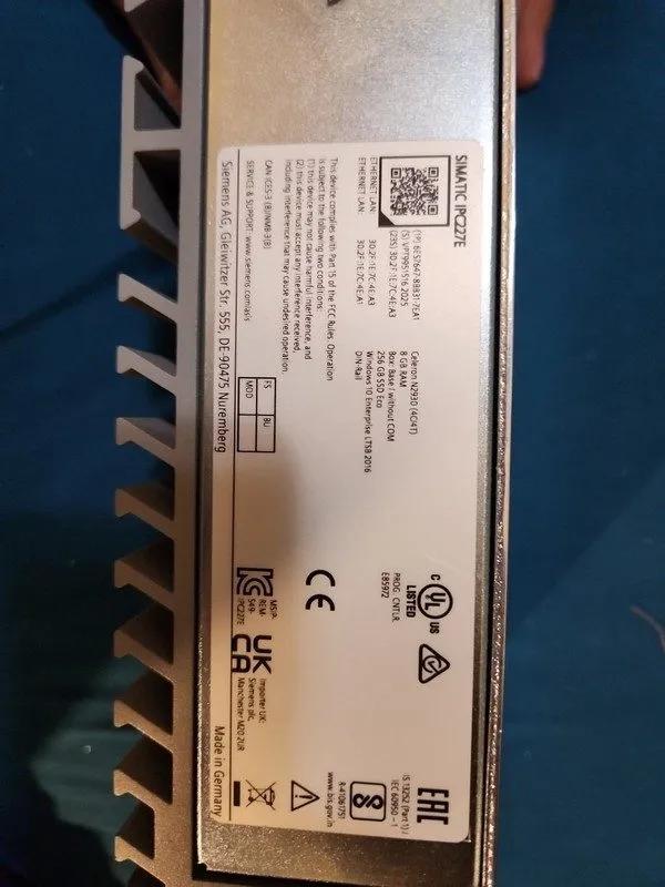 Промышленный компьютер Siemens SIMATIC IPC277E Industrial Panel PC Celeron N2930 — фото лота 1