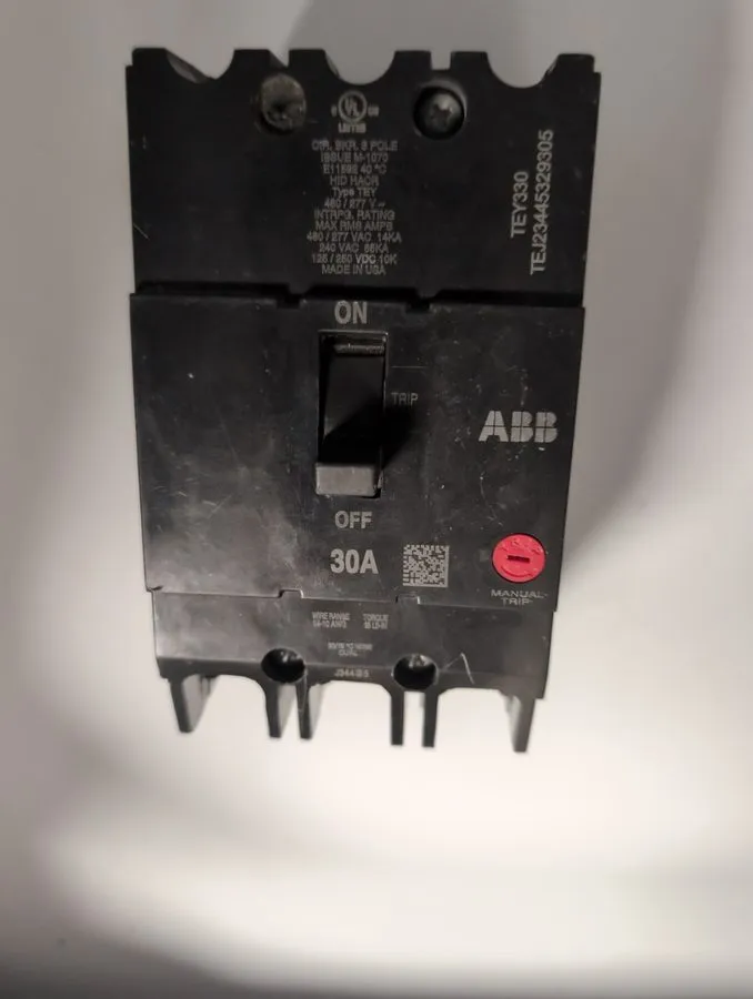 Автоматический выключатель GE TEY330 30A 3-Pole 480V Type TEY Circuit Breaker HA