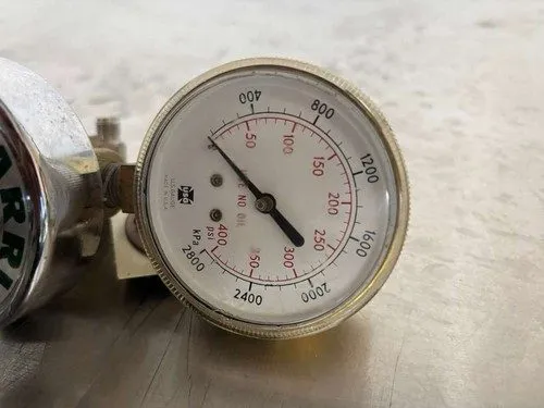 Трубопроводная арматура Harris 47-200-CR Compressed Gas Regulator — фото лота 2