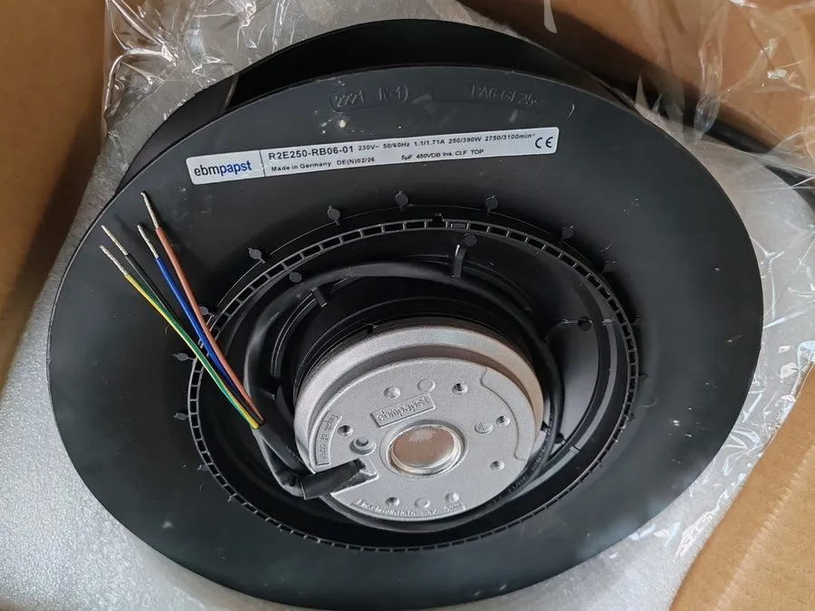 Вентилятор R2E250-RB06-01 Centrifugal fan 90-day