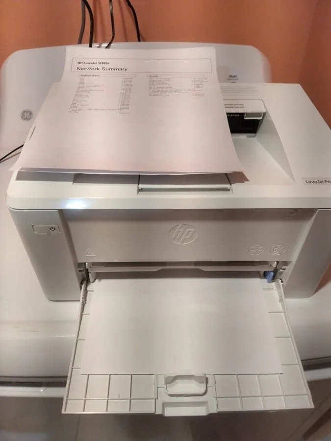 Лазерный принтер HP LaserJet Pro M102w Wireless Monochrome Laser Printer NO Tone