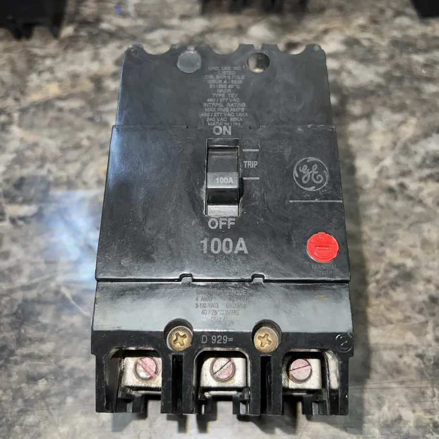 Автоматический выключатель GE General Electric 100A Circuit Breaker, 3-Pole, 480
