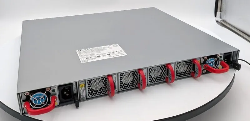 Коммутатор Arista DCS-7050T-52-F 48 Port RJ45 4x SFP+ Switch w/ 2x AC — фото лота 4
