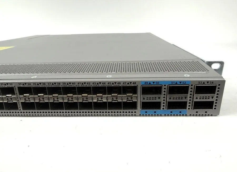 Коммутатор CISCO Nexus N9K-C92160YC-X V01 — фото лота 2