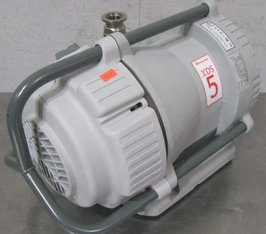 Насос Edwards XDS5 Dry Scroll Vacuum Pump REBUILT with 12-M WRNTY A724-01-906, 1 — фото лота 1