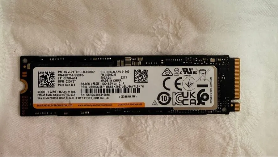 SSD-накопитель Samsung PM9A1 1TB NVMe M.2 PCIe Gen4x4 SSD MZ-VL21T0A High Speed 