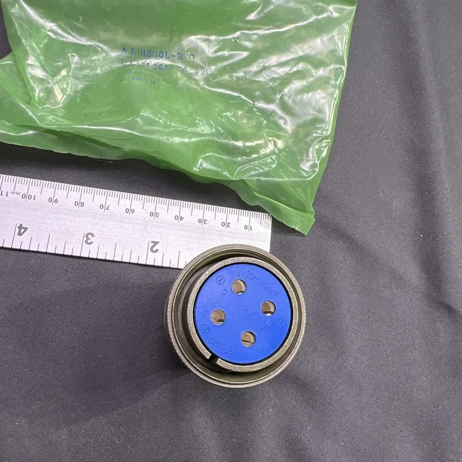 Разъём AMPHENOL INDUSTRIAL b60 97-3106a 24 850 CIRCULAR CONNECTOR PLUG 24-22s 4-