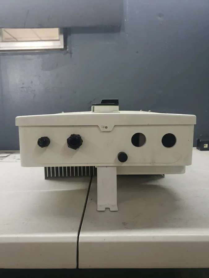 Инвертор Solaredge SE10000HUS000BNU4 Single Phase Inverter