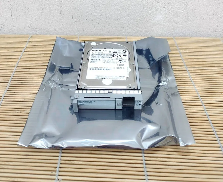 Жёсткий диск CISCO 600GB 12G 10K 2.5INCH SAS HDD UCS-HD600G10K12G WIPED