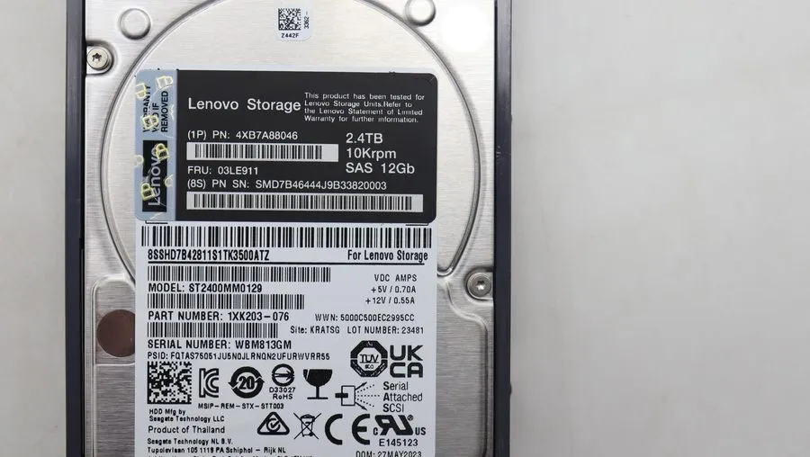 Жёсткий диск 4XB7A88046 Lenovo 03LE911 DE 2.4TB 10K SAS 12G 2.5'' HDD Hard Drive