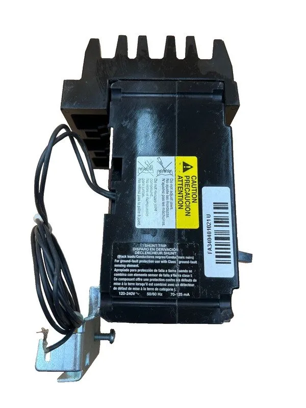Автоматический выключатель Square D FA340401021, 40 Amp, 480V, 3P, W/ Shunt, Bla