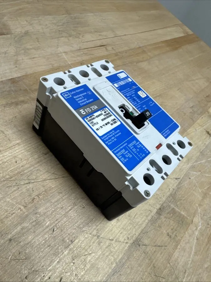 Автоматический выключатель Take Out Eaton FD3020 20 Amp 3 Pole 600V 35KA@480V FD