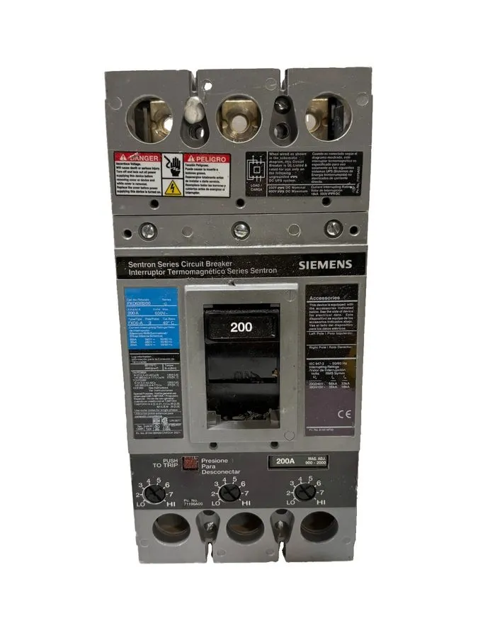 Автоматический выключатель Siemens Sentron FXD63B250 Ser FXD6-A 250 Amp 600 VAC  — фото лота 1