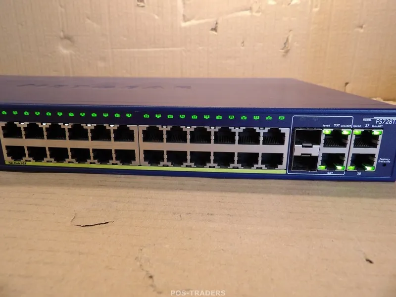 Коммутатор NETGEAR PROSAFE FS728TP V2 24-Port Ethernet PoE Smart Network Switch