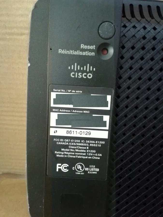 Маршрутизатор Cisco Linksys E1200 Wireless-N N300 Router 2.4GHz WiFi 4-Port