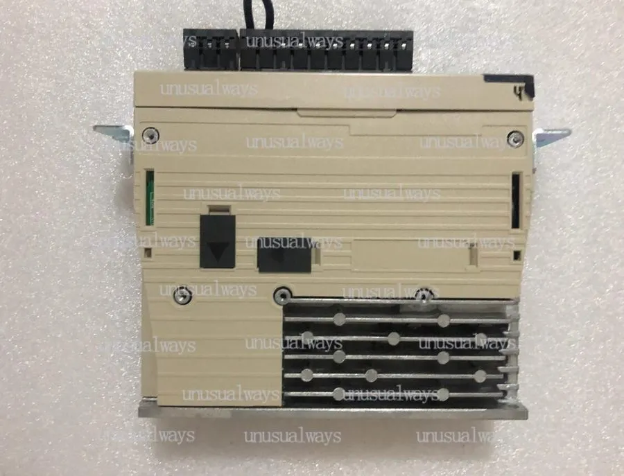 Сервопривод Yaskawa Servo Drive SGDV-R70A11A001000