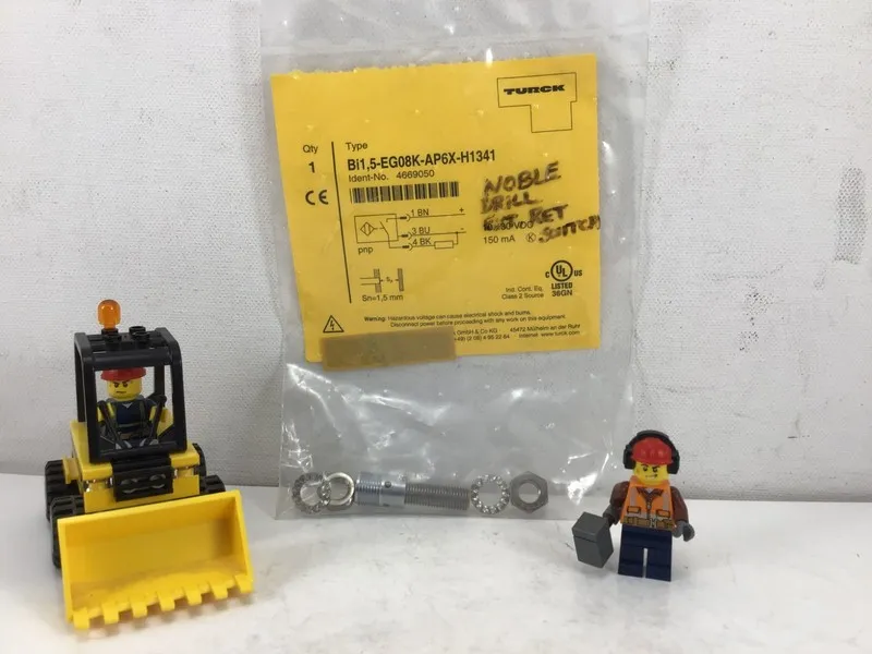 Датчик приближения Turck Bi1,5-EG08K-AP6X-H1341 Inductive Proximity Sensor 10-30