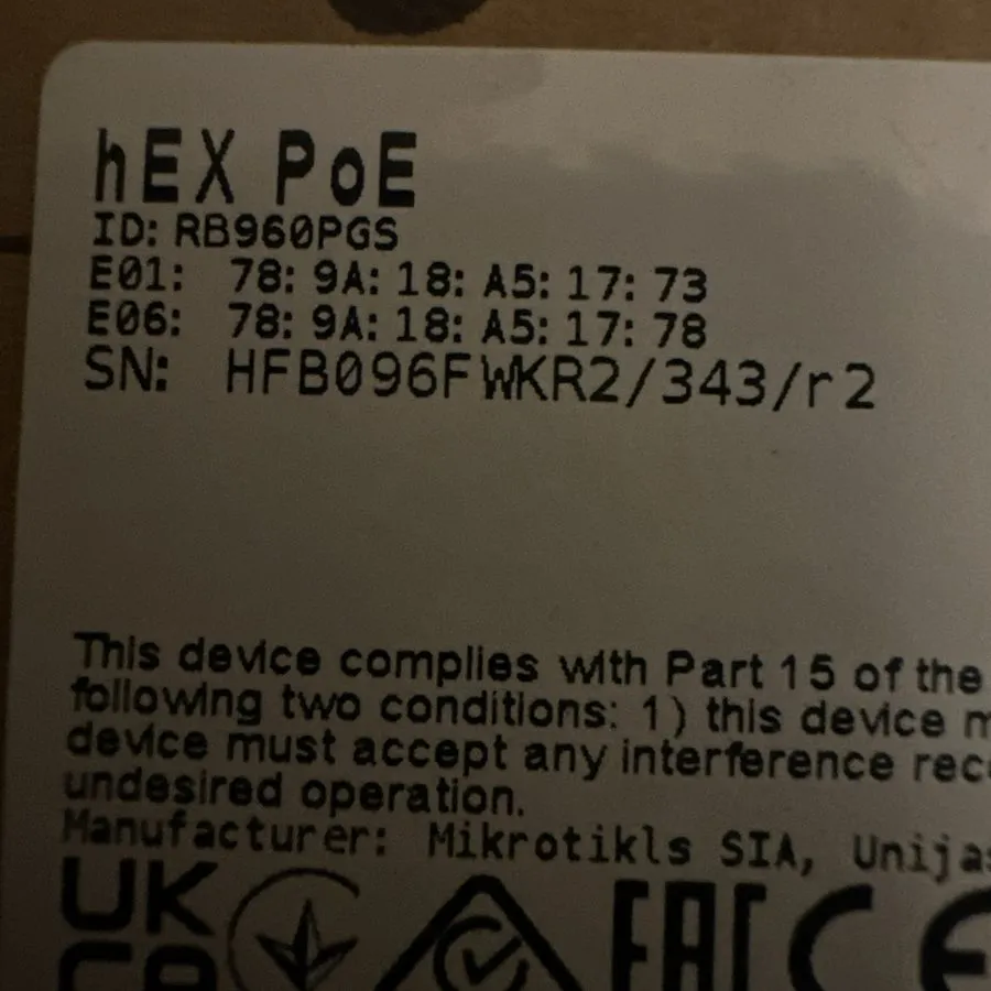 Маршрутизатор MikroTik hEX PoE RB960PGS Router 5-Port Gigabit PoE-Out RouterOS S — фото лота 1