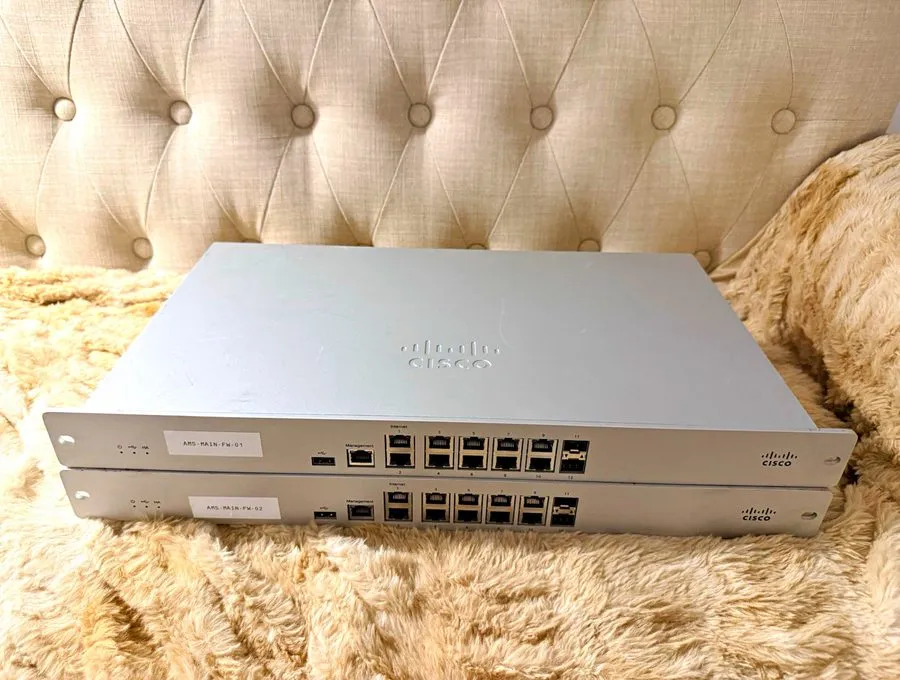 Маршрутизатор CISCO MERAKI MX84-HW ROUTER 12 PORTS PN 600-35010-B (UNCLAIMED)