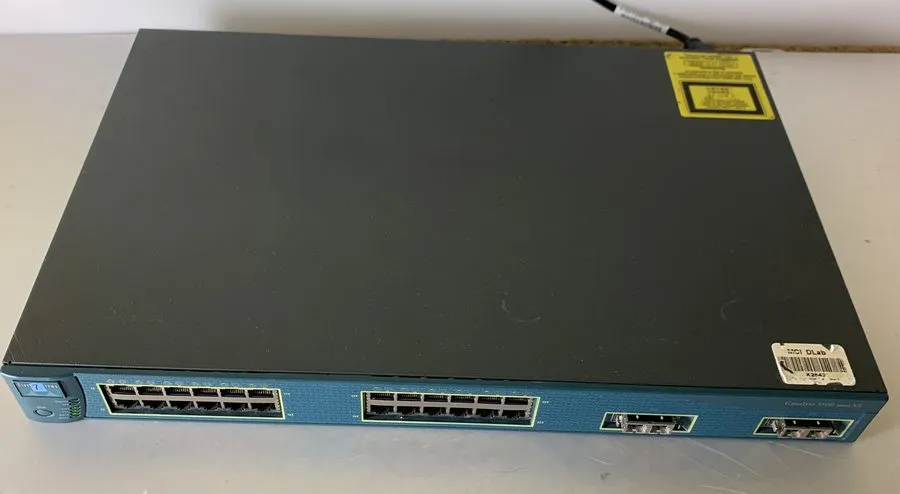Коммутатор CISCO CATALYST 3500 SERIES XL WS-C3524-XL-EN-24 LAN Port. Good — фото лота 2