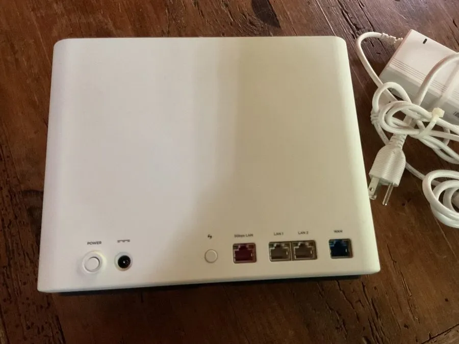 Маршрутизатор Inseego FG2000 5G Cellular Wi-Fi Router w/SIM US Cellular Works Gr — фото лота 1