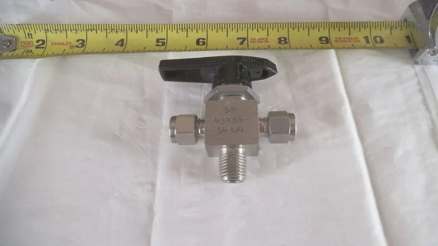 Клапан Whitey / Swagelok Stainless 3 way ball valve, SS-43XS4-S4-M4