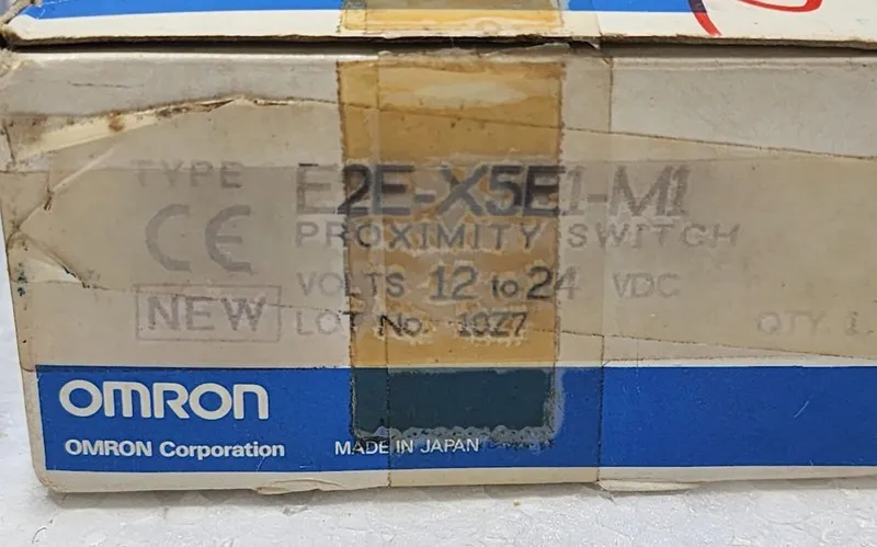Датчик приближения Omron E2E-X5E1-M1 Proximity Sensor, 12-24VDC