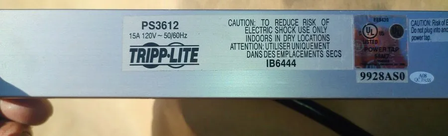 Стойка/шкаф Tripp-Lite PS3612 12-Outlet 120vac 15-amp Power Switch-Circuit Break — фото лота 2