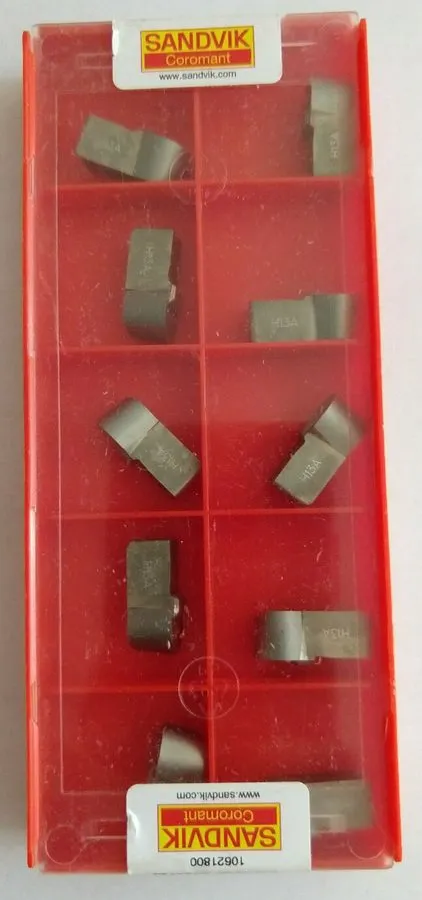 Режущий инструмент Sandvik Coromant N151.2-1000-80-4P 235 Profiling Insert