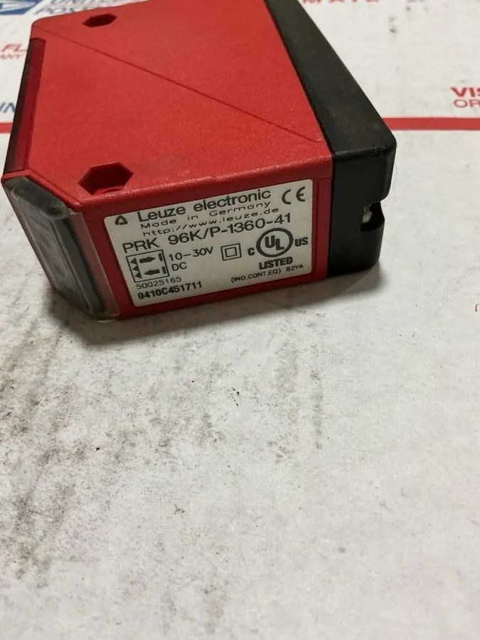 Фотоэлектрический датчик Leuze PRK 96K/P-1360-41 Photoelectric Sensor 10-30VDC 4