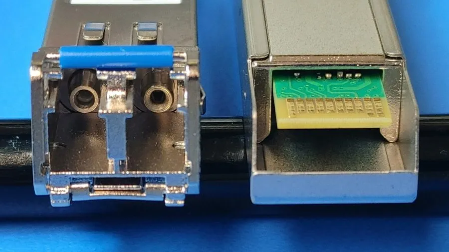 Трансивер XCVR-A10Y31 -1000BASE-LX Fiber Optic SFP Transceiver Modules