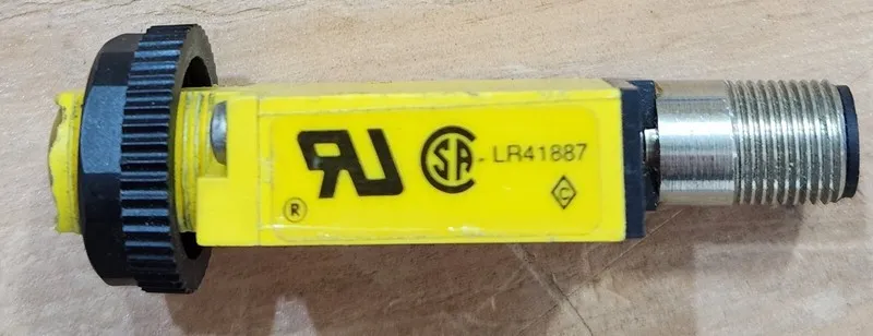 Фотоэлектрический датчик Banner SM31ELQD Mini-Beam Photoelectric Sensor