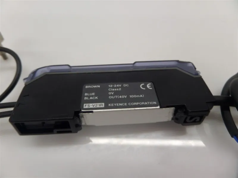 Датчик keyence FS-V21R Fiber Optic Sensor Amplifier