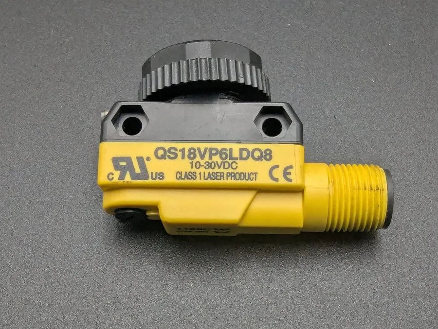 Фотоэлектрический датчик BANNER QS18VP6LDQ8 Photoelectric Sensor 10-30VDC