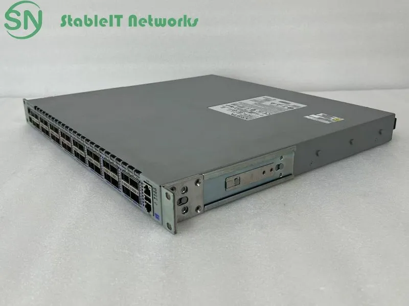 Коммутатор ARISTA DCS-7060CX-32S-R 32x 100GbE QSFP28 & 2x10G SFP+ Switch 2xPSU — фото лота 4