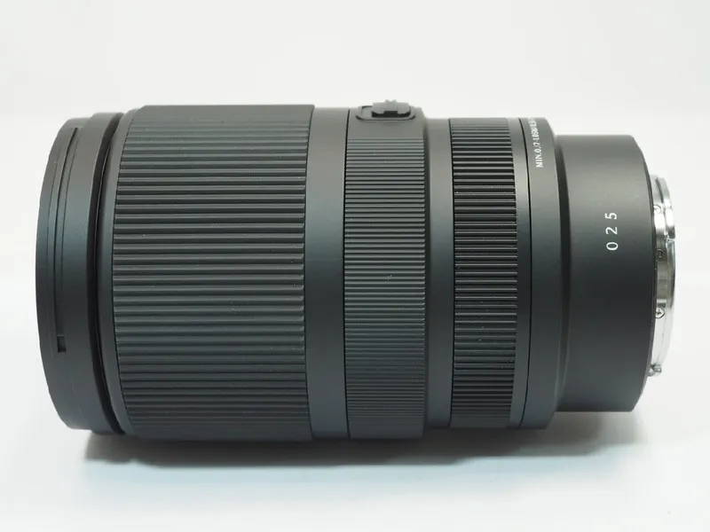 Объектив Sigma 16-300mm F3.5-6.7 DC OS Contemporary Canon RF APS-C Lens Box