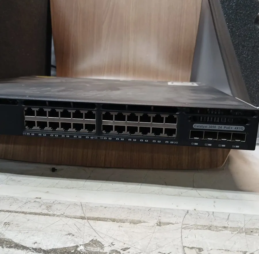Коммутатор Cisco Catalyst 3650 24 Port PoE 4x1G Switch WS-C3650-24PS — фото лота 2